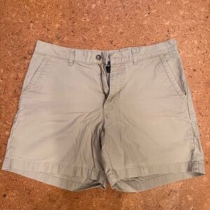 Patagonia Men’s 7” Stand Up shorts | 36” waist | Natural Khaki